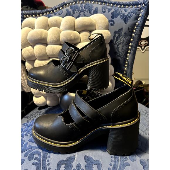 Dr Martens Eviee Black Chunky Heel size 7/EU 38 - Picture 2 of 6
